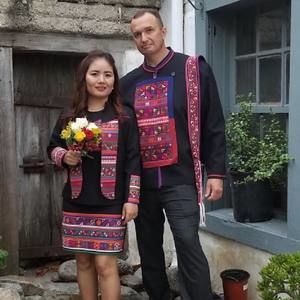 Meet your Posher, Darunee